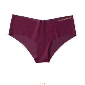 NWT Victoria's Secret No-Show Cheeky Panty in Kir (Burgundy)